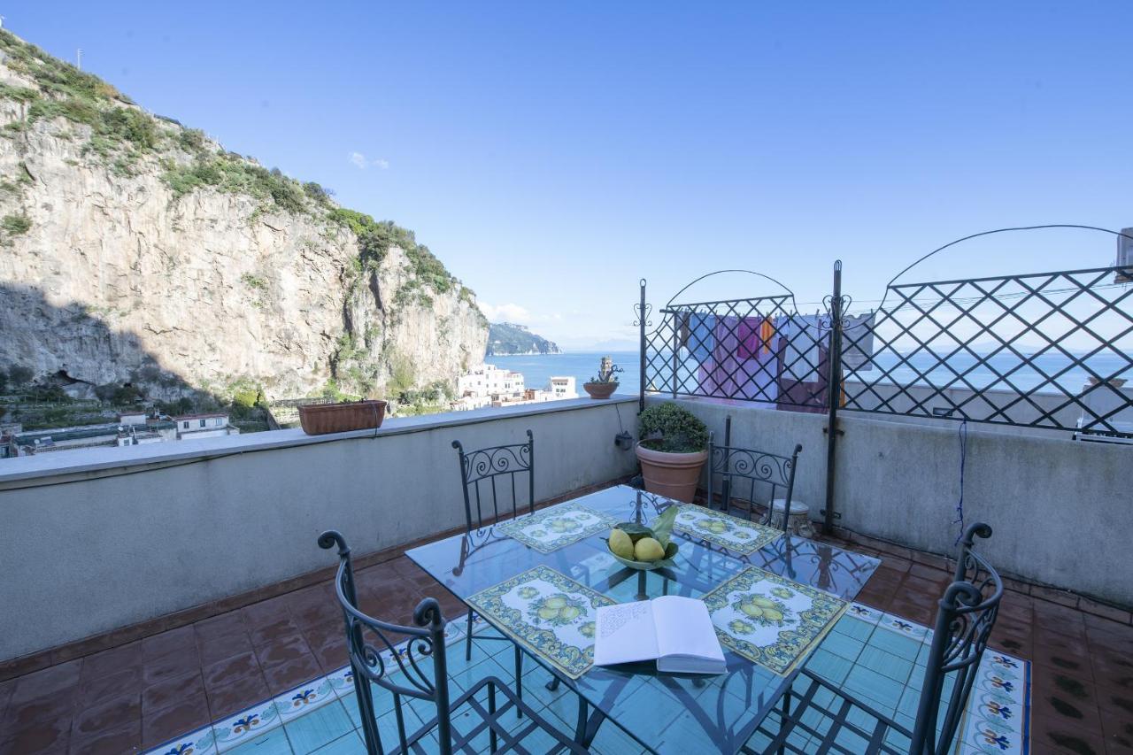 Appartement House Amalfi - Terrace & Seaview à Atrani Extérieur photo